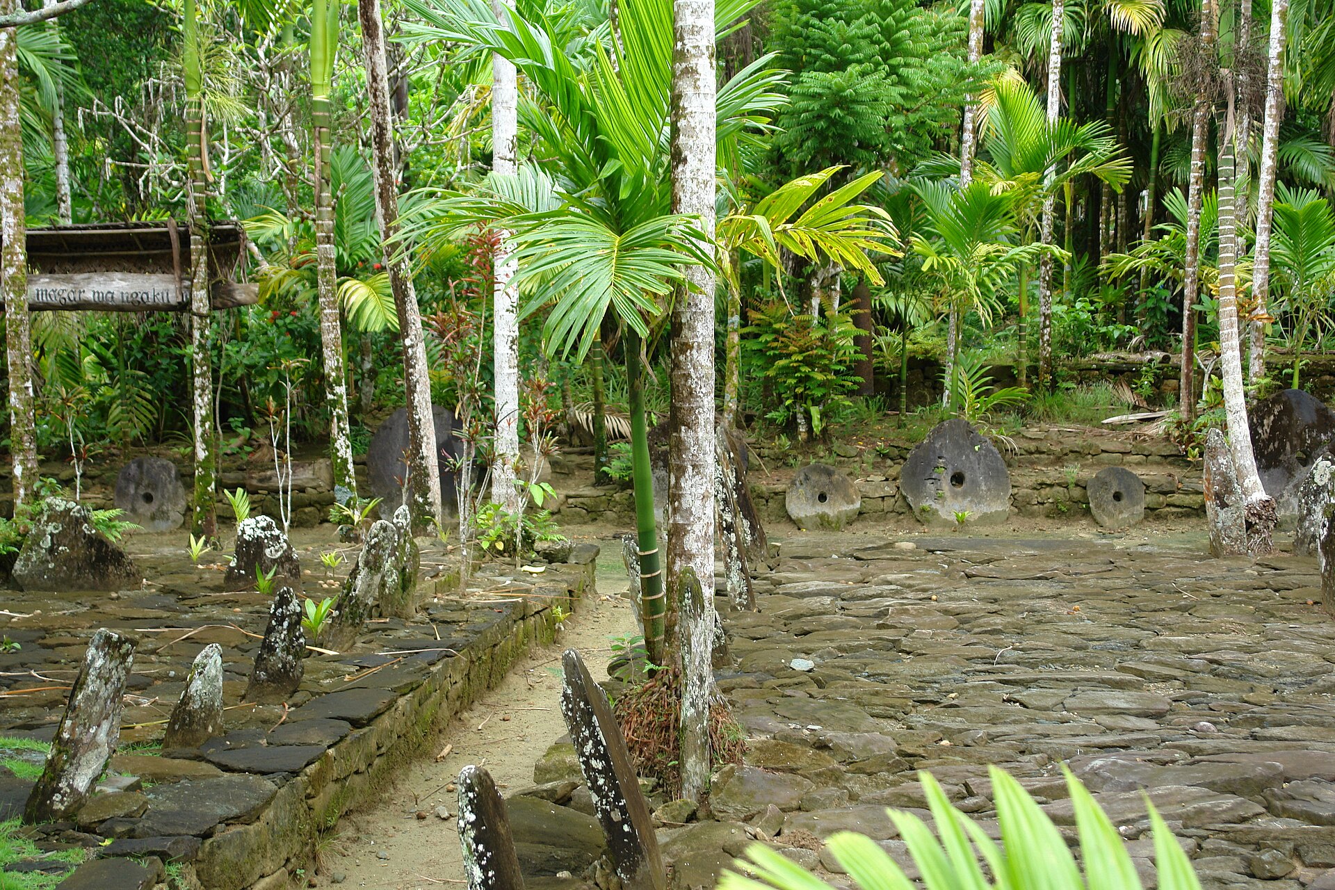 Rai stones on the island of Yap — money that doesn't move when you pay with it